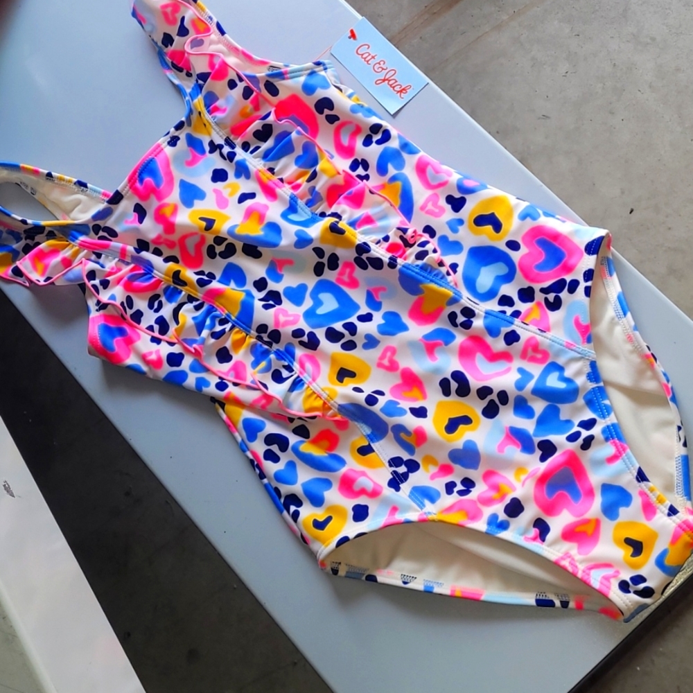 Girl one piece bathing suit